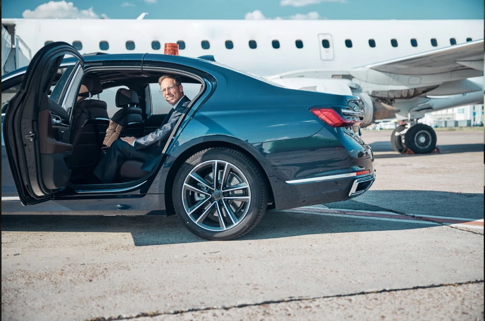 Boston Airport Transportation luxury limo pickup at Logan Airport
